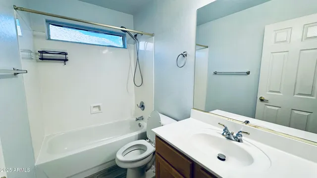 $2,100 | 10752 West Granada Road, Avondale, AZ 85392