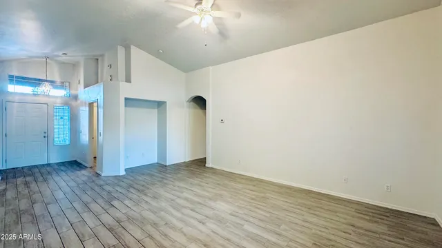 $2,100 | 10752 West Granada Road, Avondale, AZ 85392