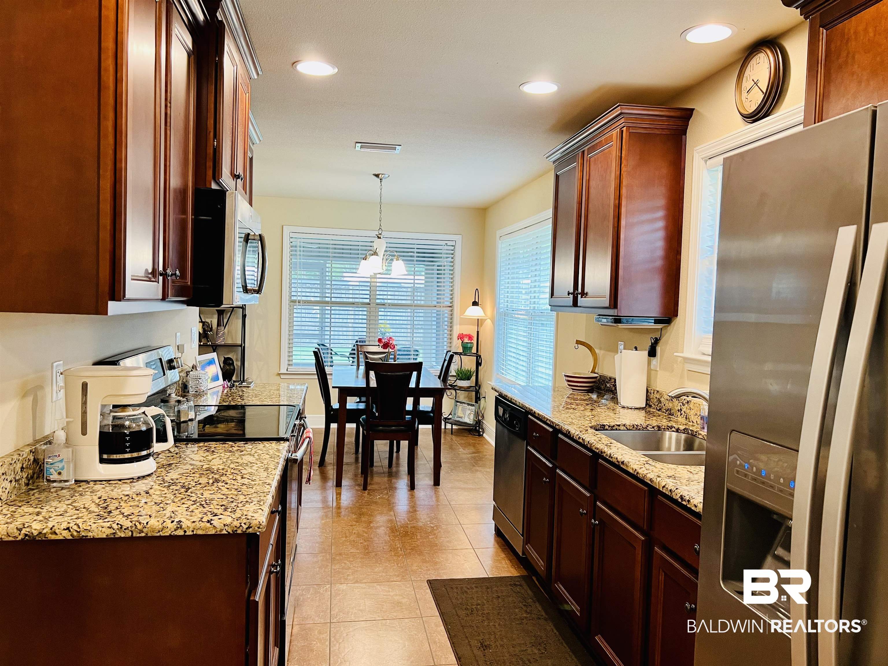 285 Wyatt Court Foley, AL 36535 - Photo 5 of 20 Gallery Image 5