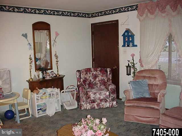 1040 Felton Road, Unit 15 Red Lion, PA 17356 - Photo 5 of 9
