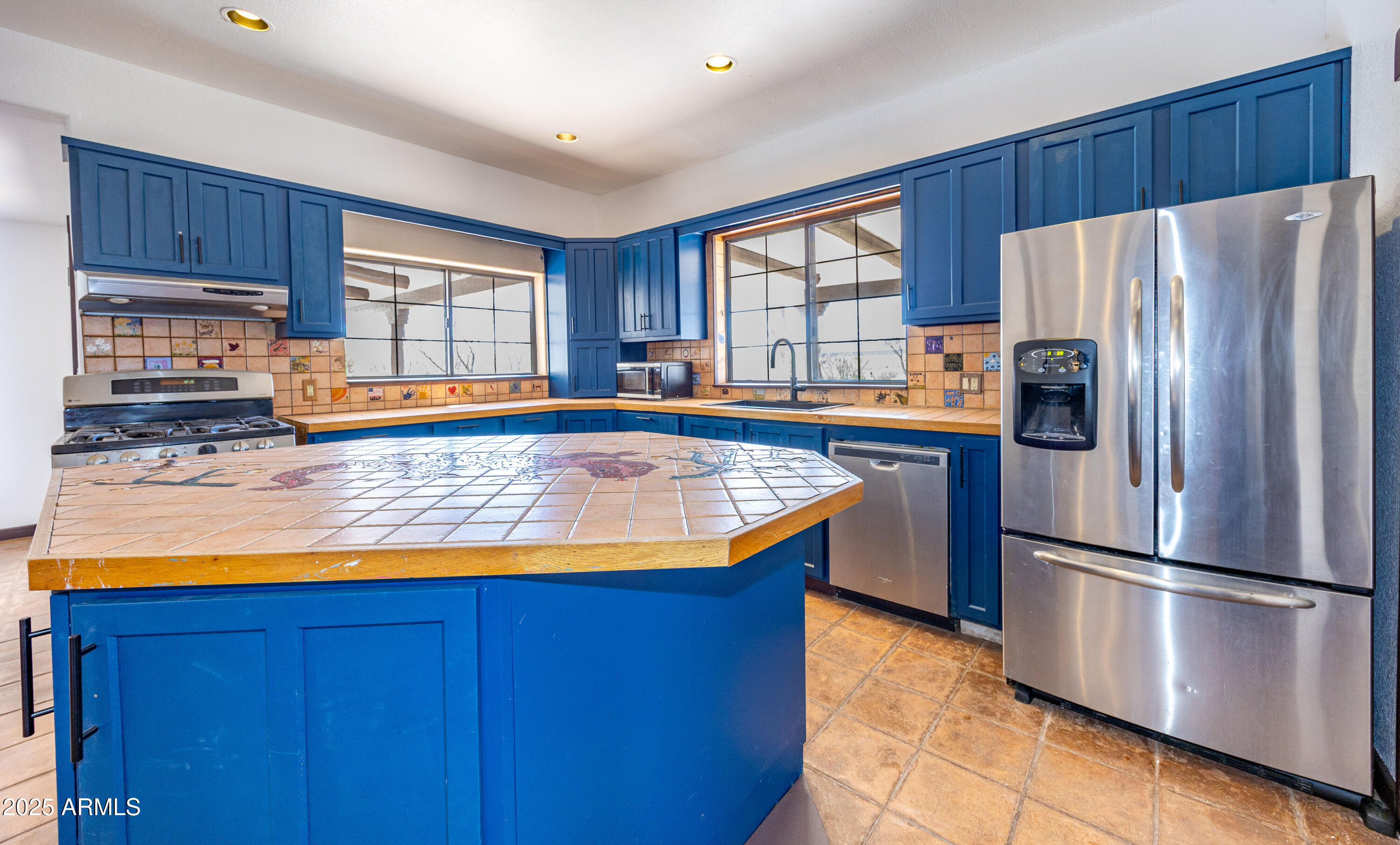 1151 East Border Road Bisbee, AZ 85603 - Photo 20 of 46 0M5A6559
