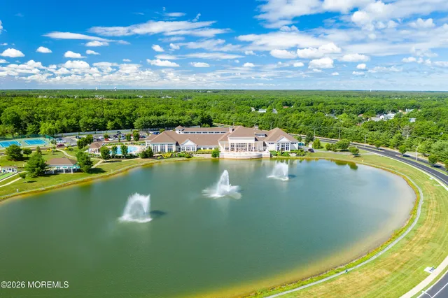 $400,000 | 76 Mirage Boulevard, Barnegat, NJ 08005