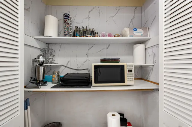 $183,000 | 1870 Auburn Lane, Unit 21J, Surfside Beach, SC 29575