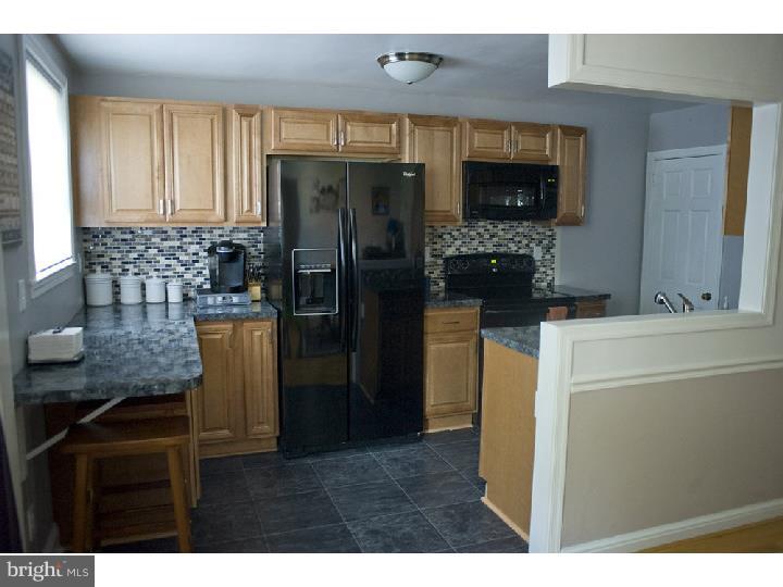 80 Barbara Road Drexel Hill, PA 19026 - Photo 7 of 25 Kitchen
