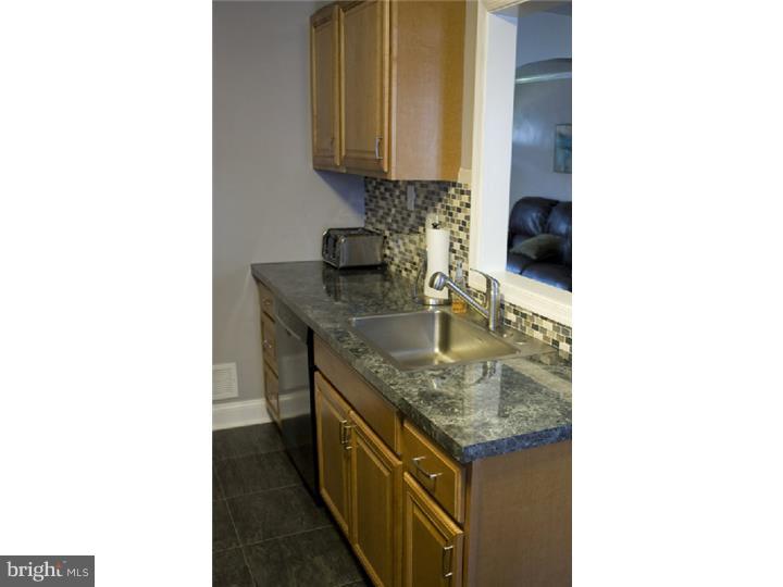 80 Barbara Road Drexel Hill, PA 19026 - Photo 8 of 25 Kitchen