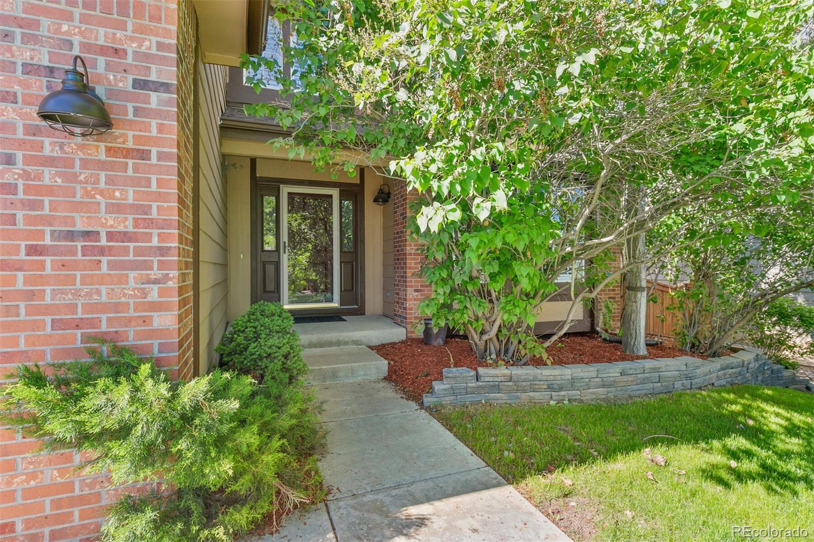 9527 South Hackberry Street Highlands Ranch, CO 80129 - Photo 2 of 35