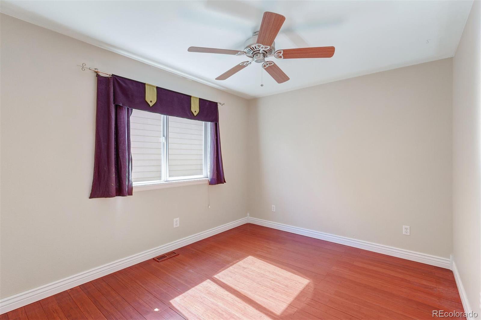 9527 South Hackberry Street Highlands Ranch, CO 80129 - Photo 24 of 35