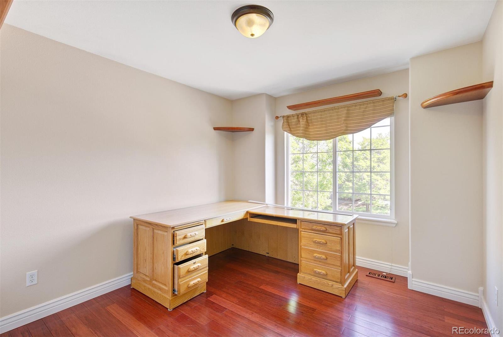 9527 South Hackberry Street Highlands Ranch, CO 80129 - Photo 27 of 35