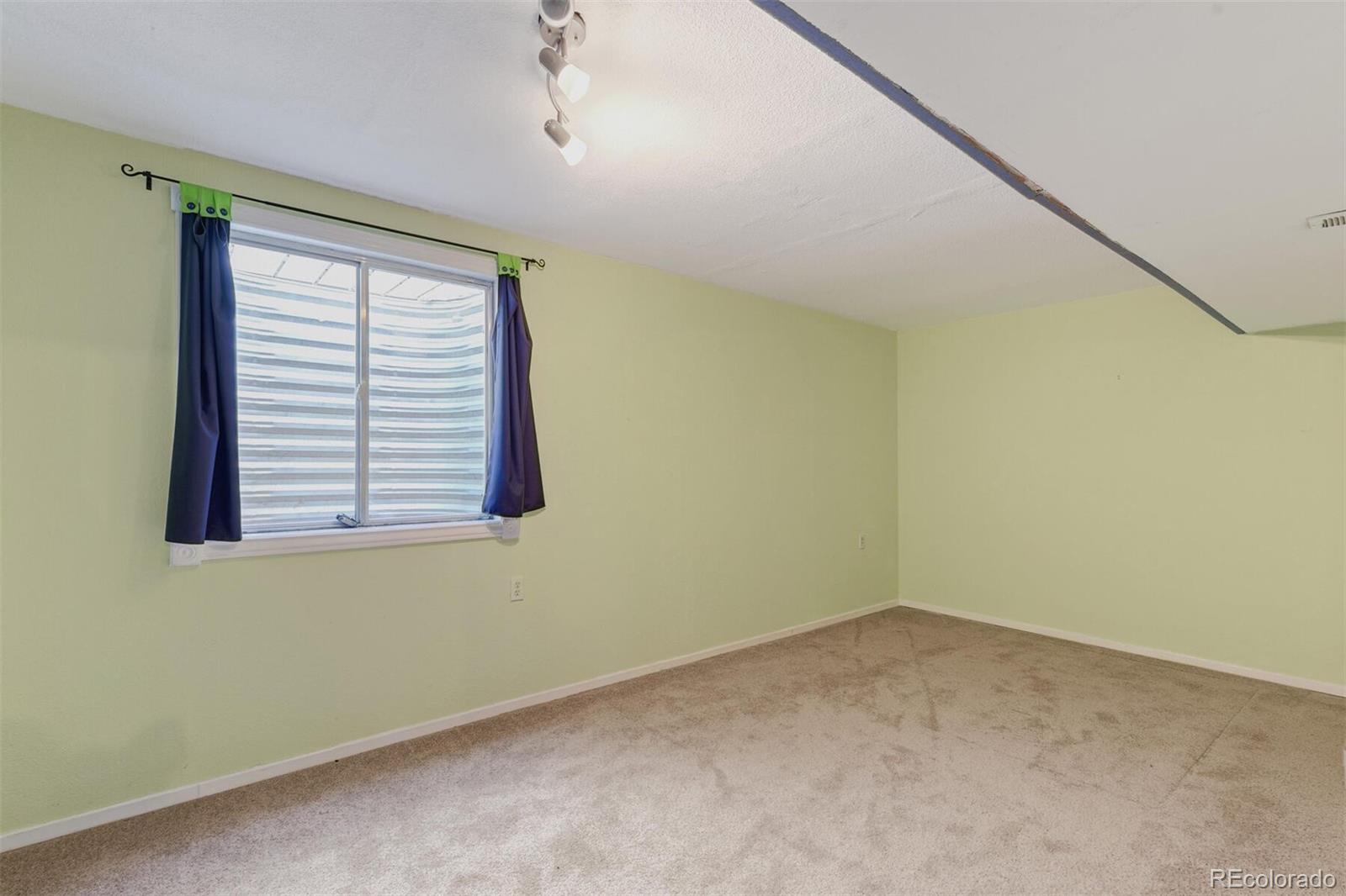 9527 South Hackberry Street Highlands Ranch, CO 80129 - Photo 29 of 35