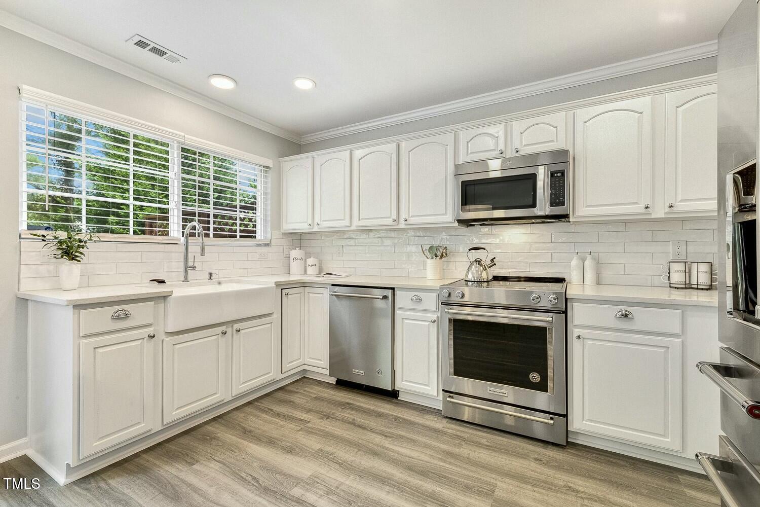 104 Caley Road Apex, NC 27502 - Photo 16 of 49 Kitchen