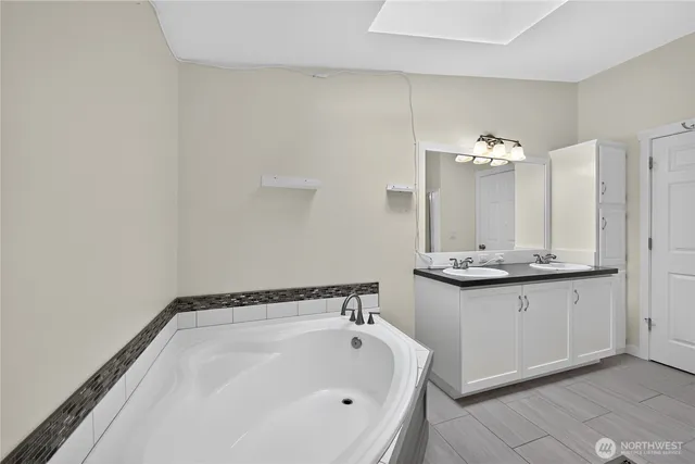 $450,000 | 3927 South Sanna Wind Way, Langley, WA 98260