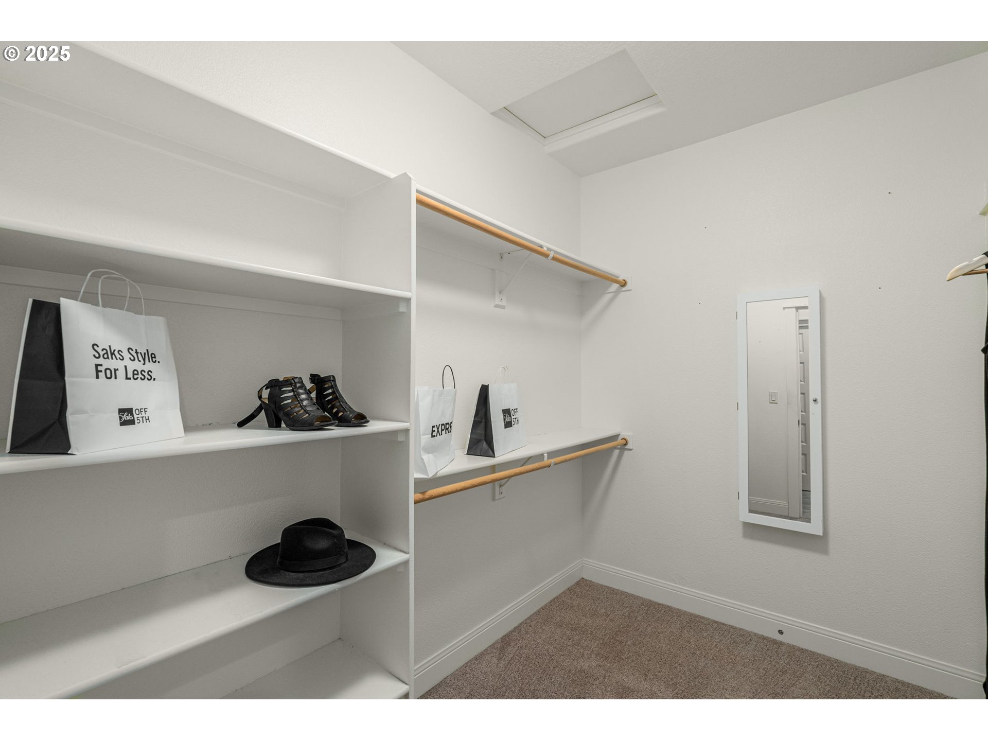 312 Southeast 13th Place Canby, OR 97013 - Photo 21 of 37 Primary Bedroom