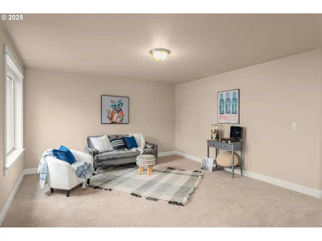 $699,000 | 312 Southeast 13th Place, Canby, OR 97013