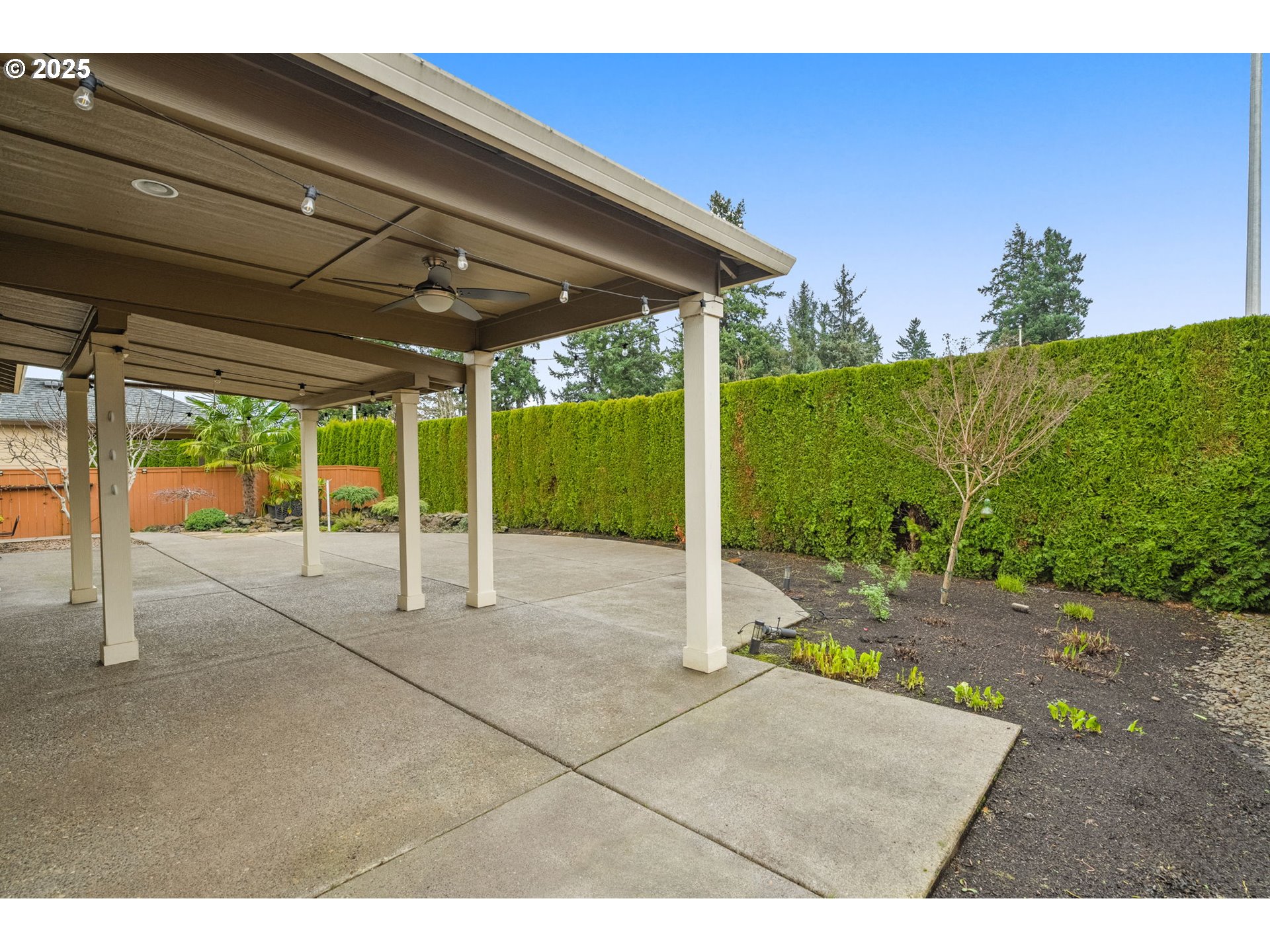 312 Southeast 13th Place Canby, OR 97013 - Photo 32 of 37 Patio