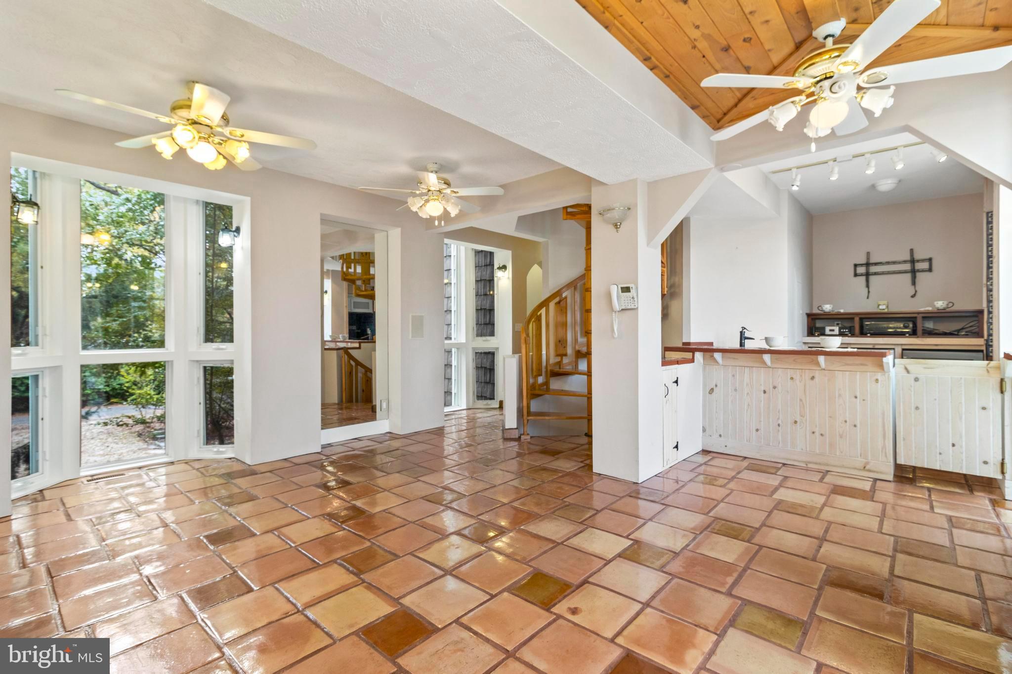 12330 Potomac View Road Newburg, MD 20664 - Photo 30 of 85 2 nd Floor