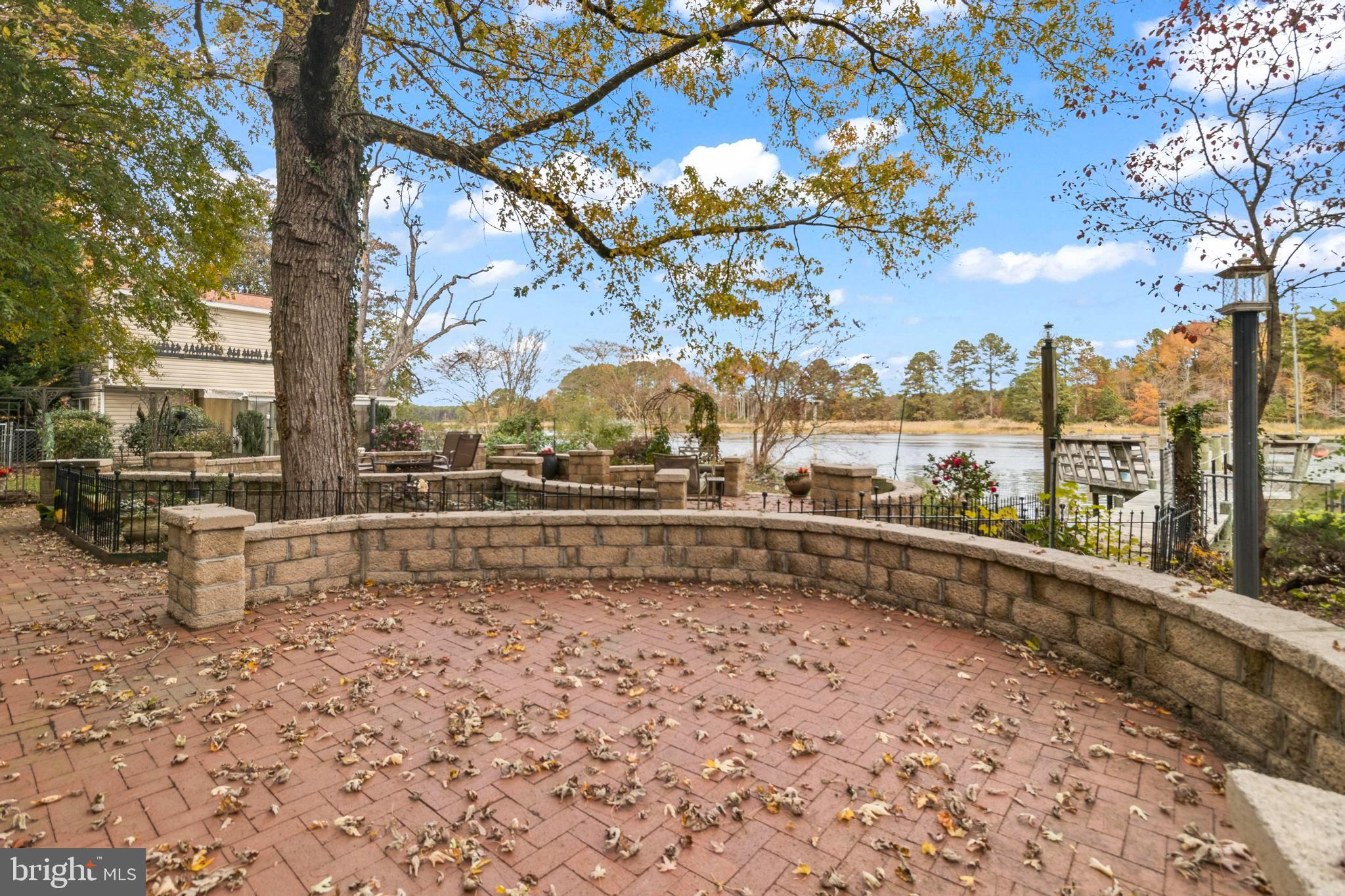 12330 Potomac View Road Newburg, MD 20664 - Photo 76 of 85 a view of outdoor space with seating area