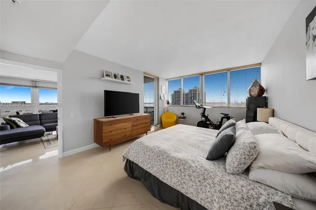 $865,000 | 7929 West Drive, Unit 1503, North Bay Village, FL 33141