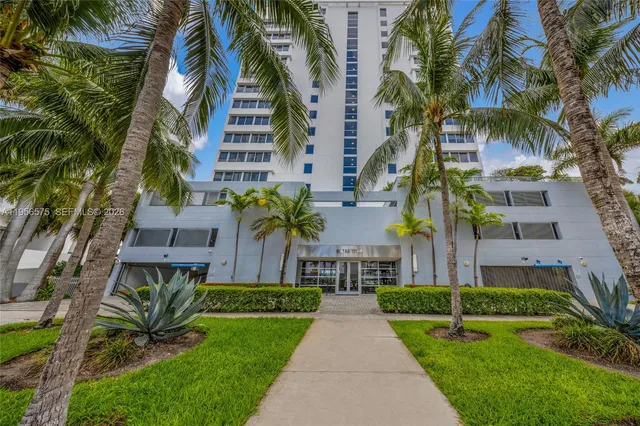 $865,000 | 7929 West Drive, Unit 1503, North Bay Village, FL 33141