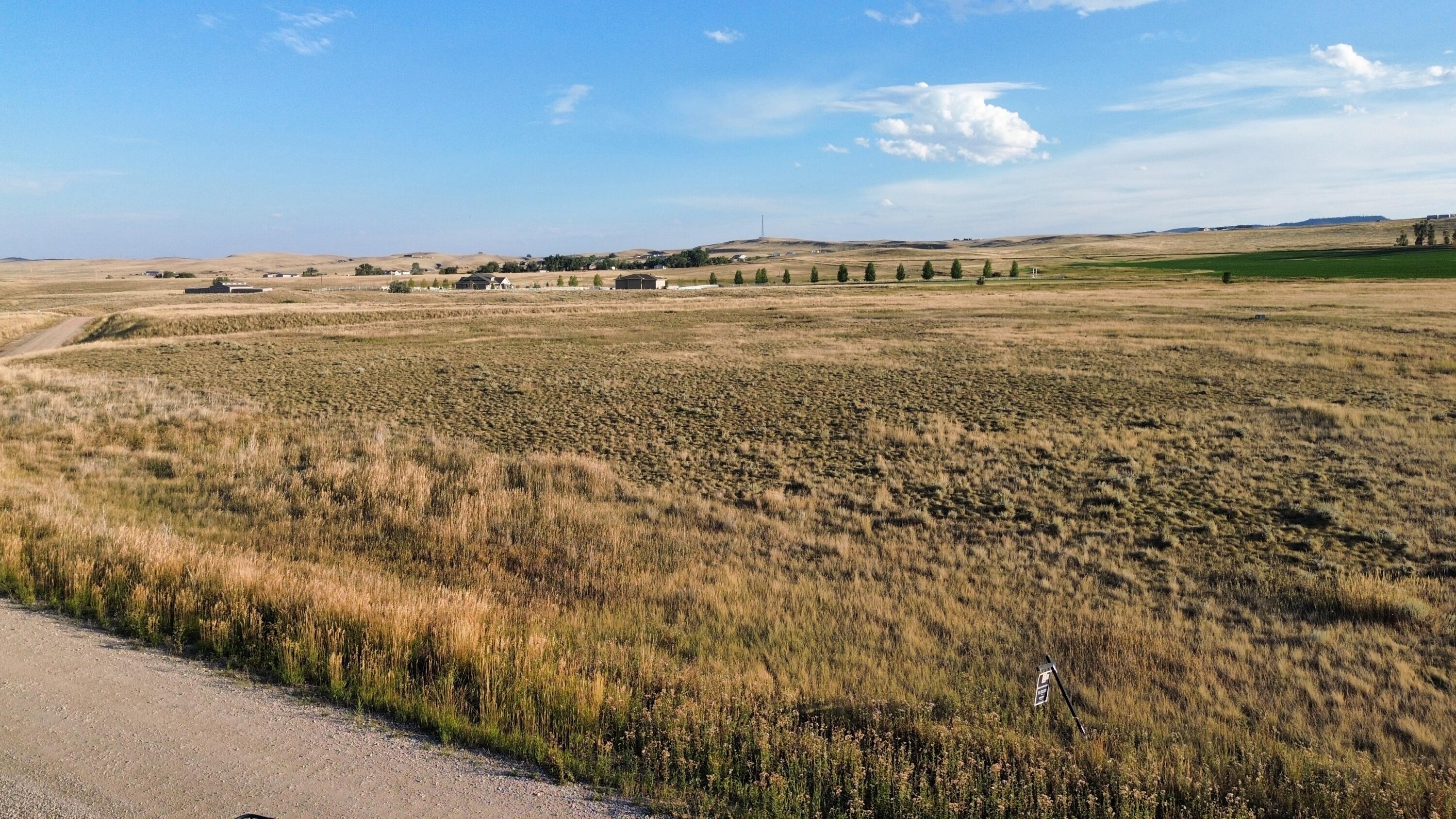 5 Peak View Lane Buffalo, WY 82834 - Photo 4 of 11 dji_fly_20250908_180750_51_1757376527549