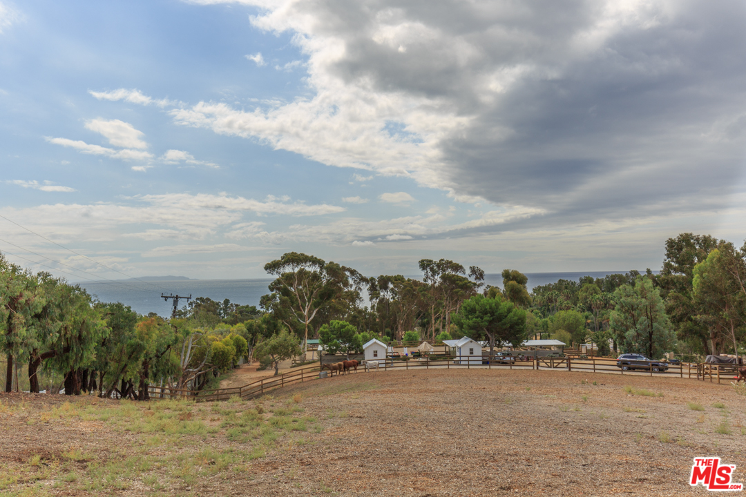 27357 Pacific Coast Highway Malibu, CA 90265 - Photo 5 of 7