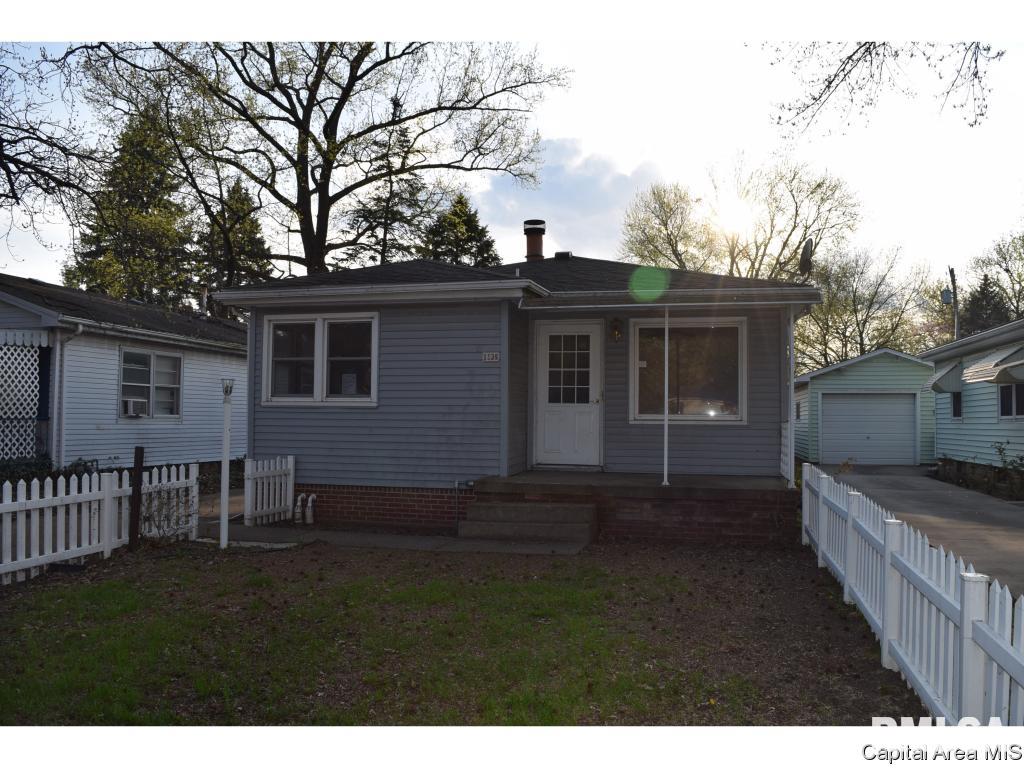 1135 North 2nd Street Springfield, IL 62702 - Photo 3 of 23