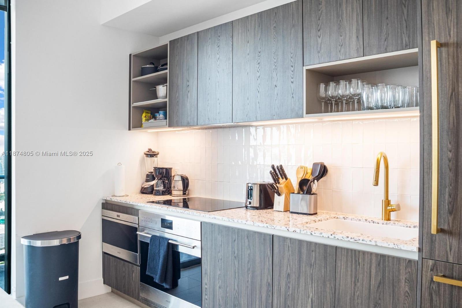 159 Northeast 6th Street, Unit 5101 Miami, FL 33132 - Photo 16 of 58