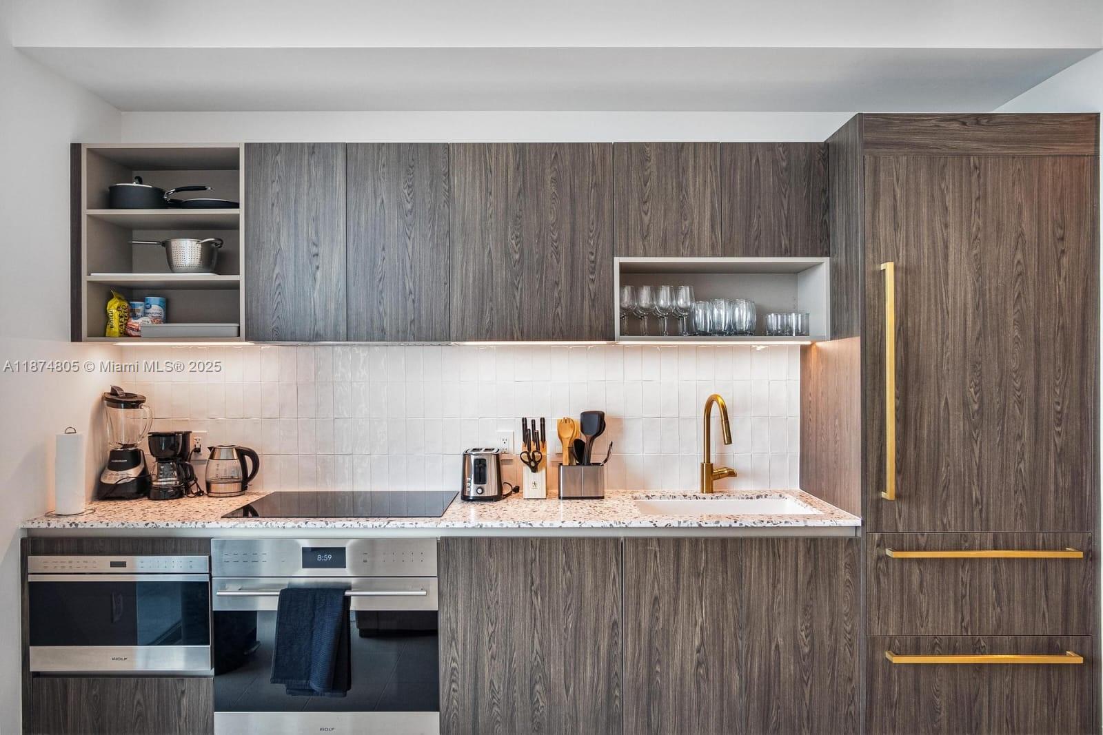 159 Northeast 6th Street, Unit 5101 Miami, FL 33132 - Photo 53 of 58