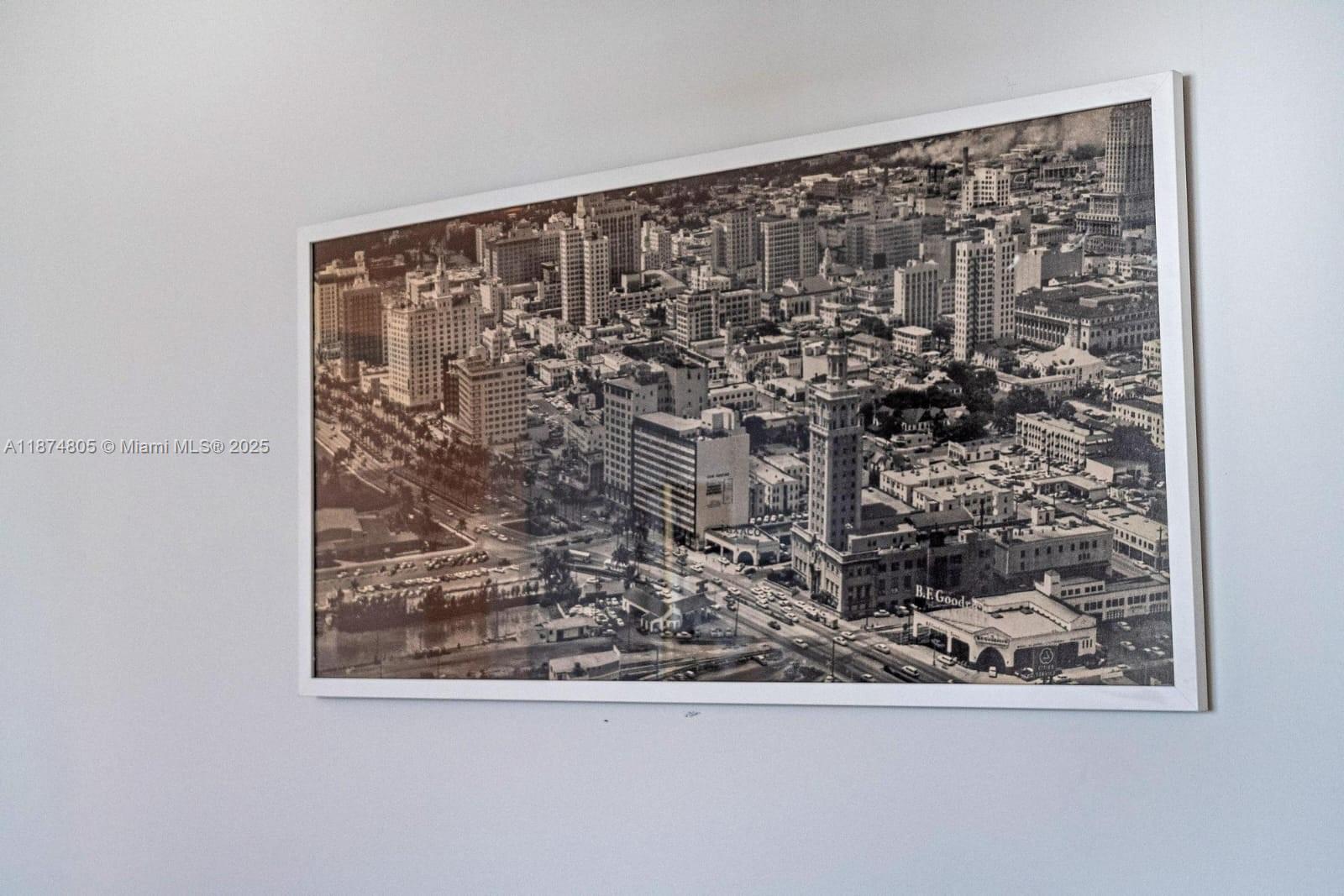 159 Northeast 6th Street, Unit 5101 Miami, FL 33132 - Photo 55 of 58