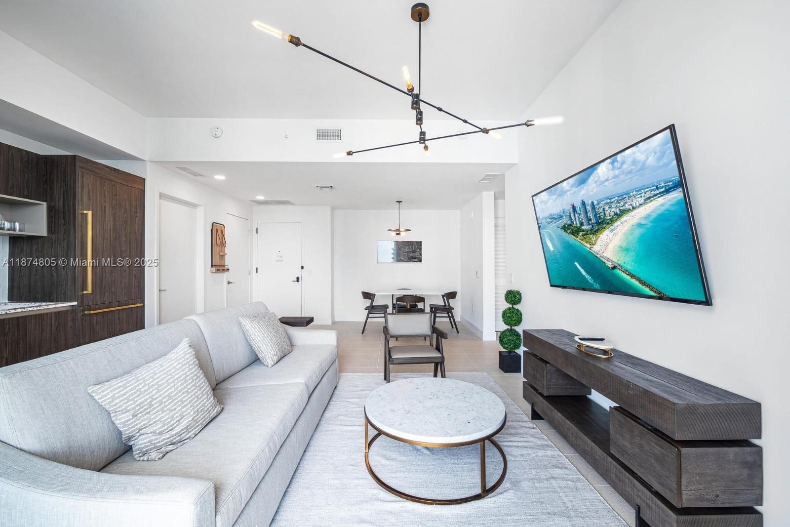 159 Northeast 6th Street, Unit 5101 Miami, FL 33132 - Photo 7 of 58