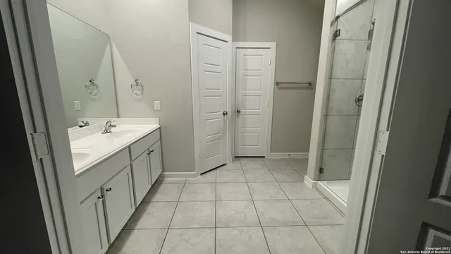 $1,900 | 1954 Reserve Way, New Braunfels, TX 78130