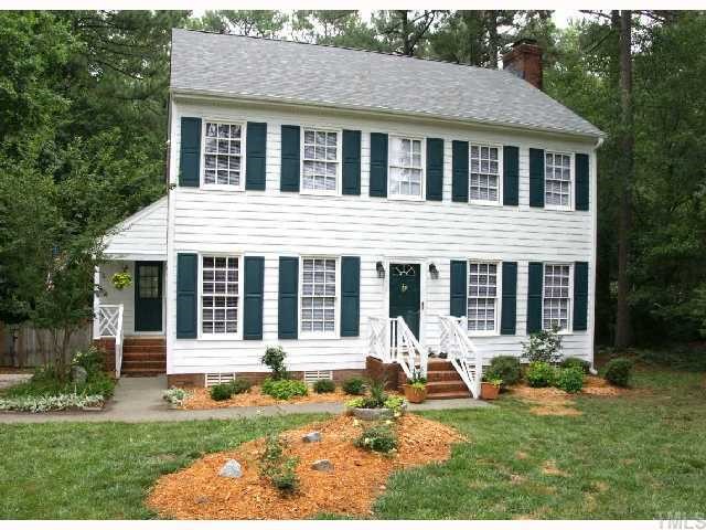 3201 Greenville Loop Road Wake Forest, NC 27587 - Photo 2 of 9 Note the convenient side entrance!