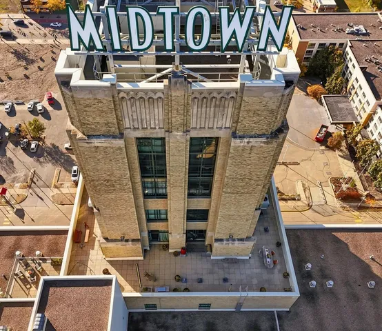 $499,000 | 2929 Chicago Avenue, Unit 1500, Minneapolis, MN 55407