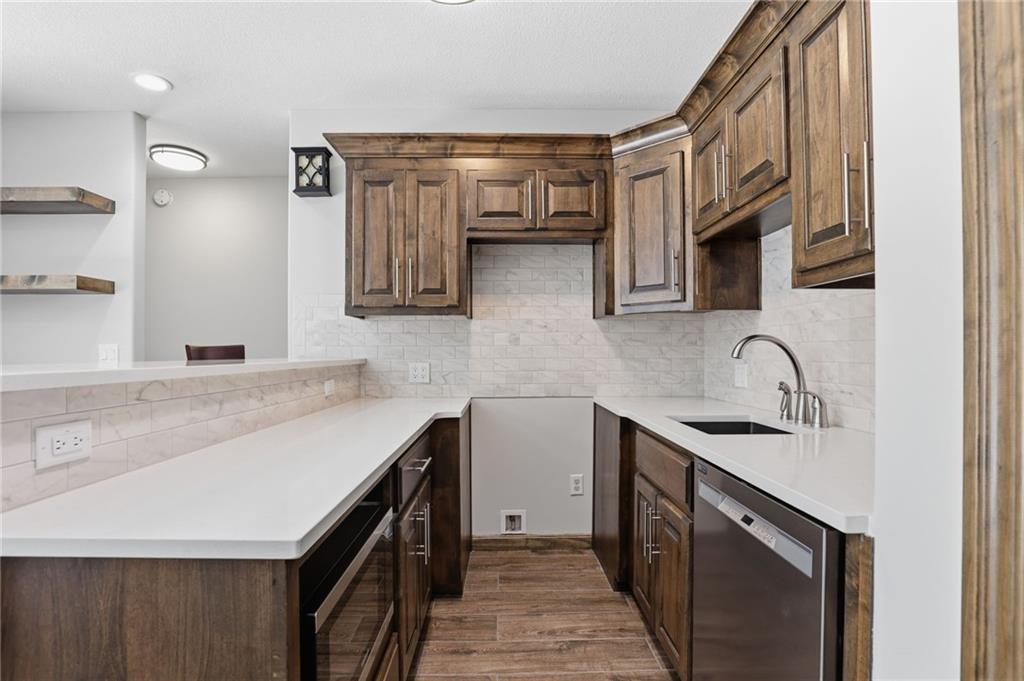 1709 Southwest 27th Street Lee's Summit, MO 64082 - Photo 12 of 40