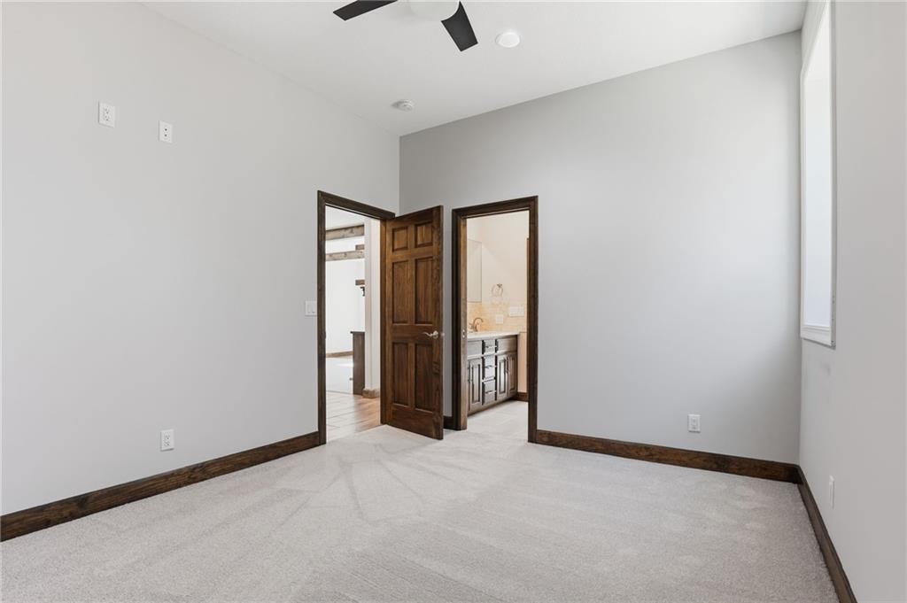 1709 Southwest 27th Street Lee's Summit, MO 64082 - Photo 21 of 40