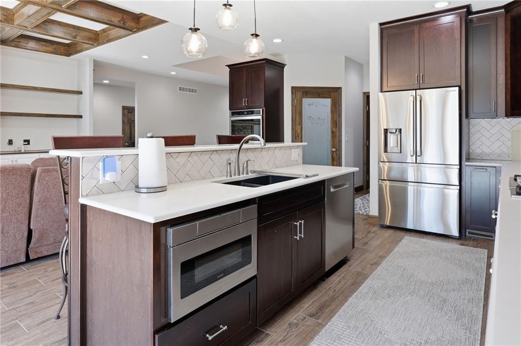 1709 Southwest 27th Street Lee's Summit, MO 64082 - Photo 23 of 40