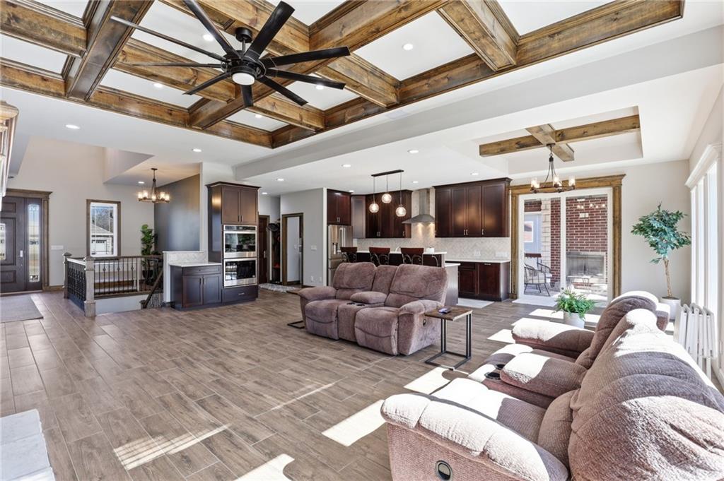 1709 Southwest 27th Street Lee's Summit, MO 64082 - Photo 8 of 40