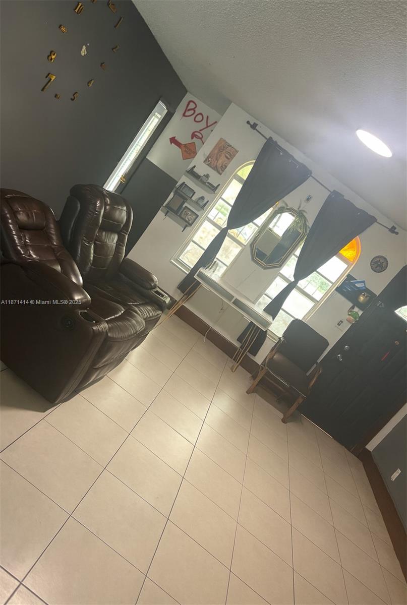 375 East Okeechobee Road Hialeah, FL 33010 - Photo 2 of 13