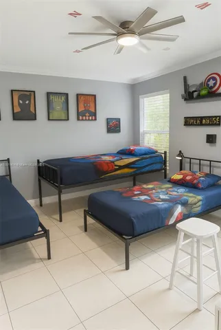 $549,900 | 375 East Okeechobee Road, Hialeah, FL 33010