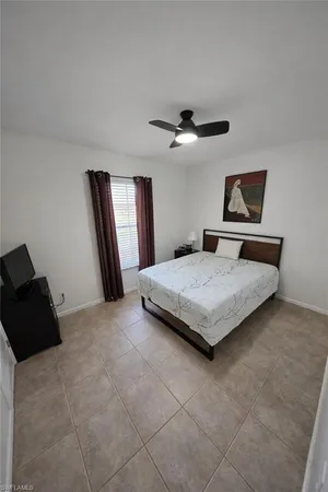 $2,500 | 4121 8th Avenue Southeast, Naples, FL 34117