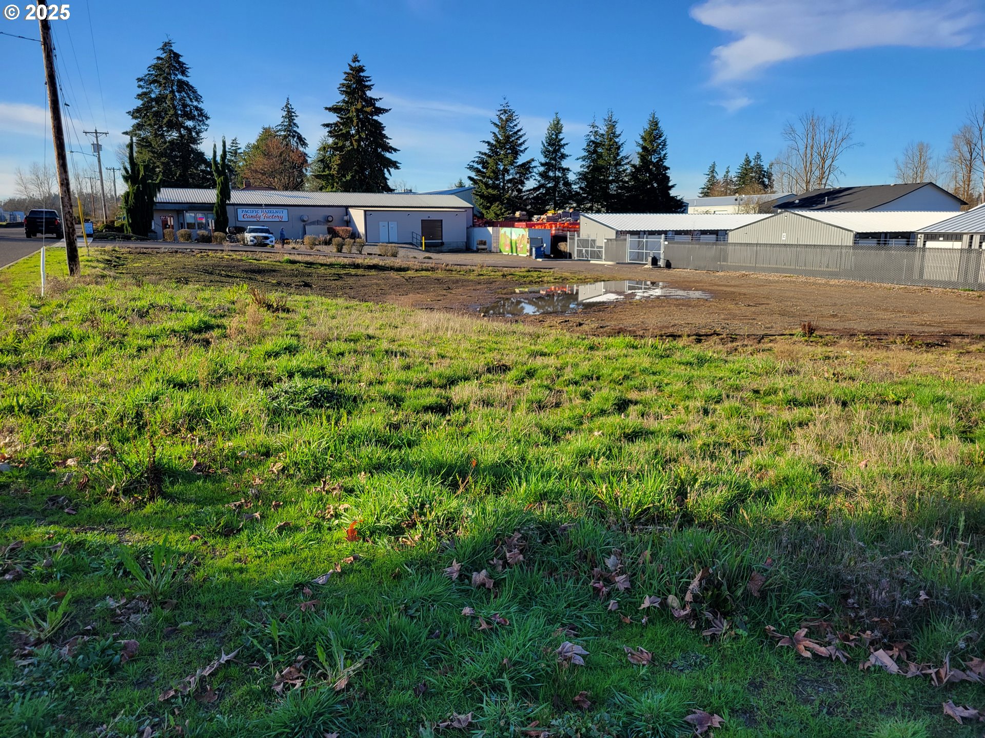 14713 Ottaway Road Northeast Aurora, OR 97002 - Photo 3 of 7