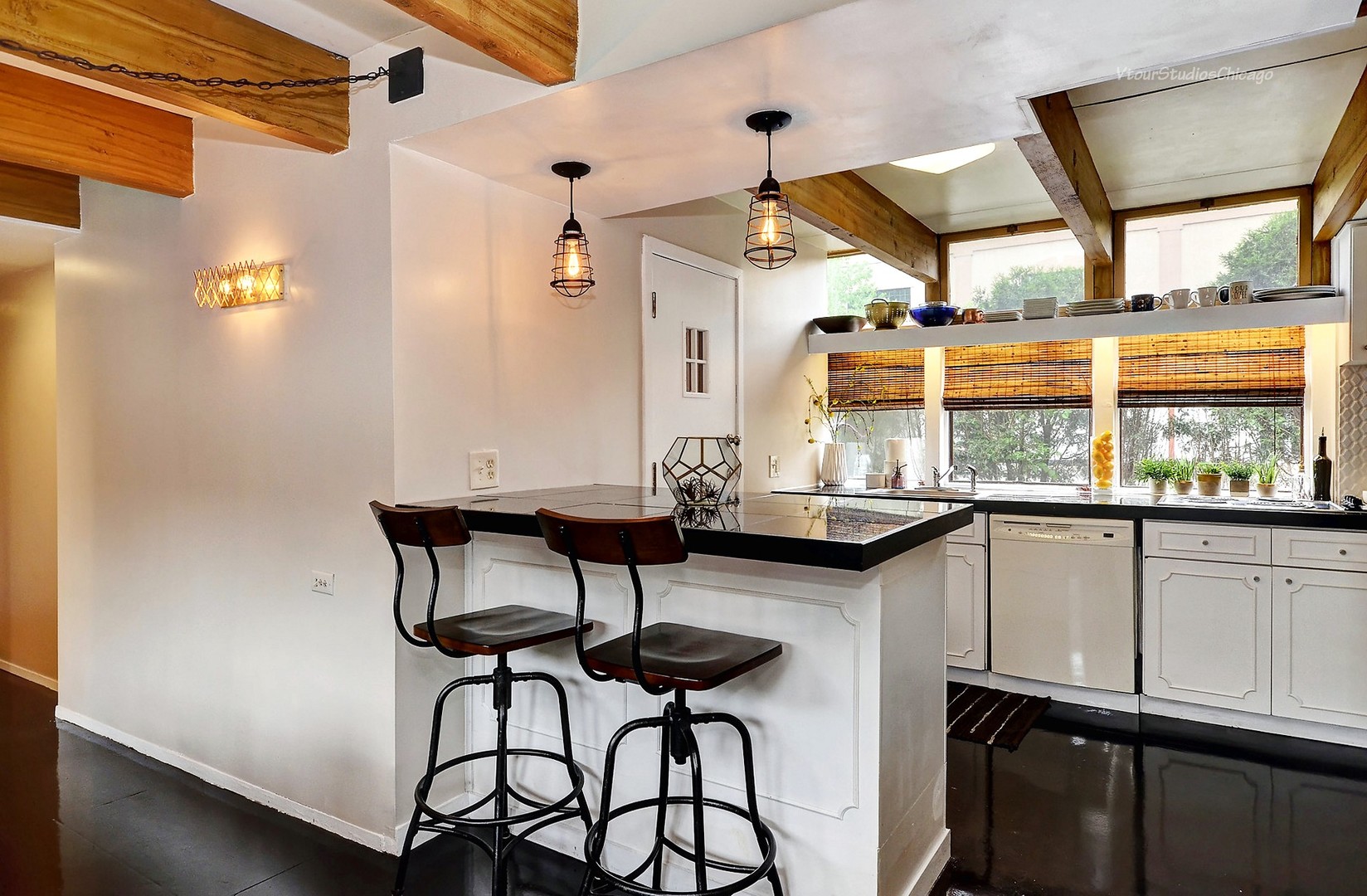 1530 William Street River Forest, IL 60305 - Photo 8 of 46