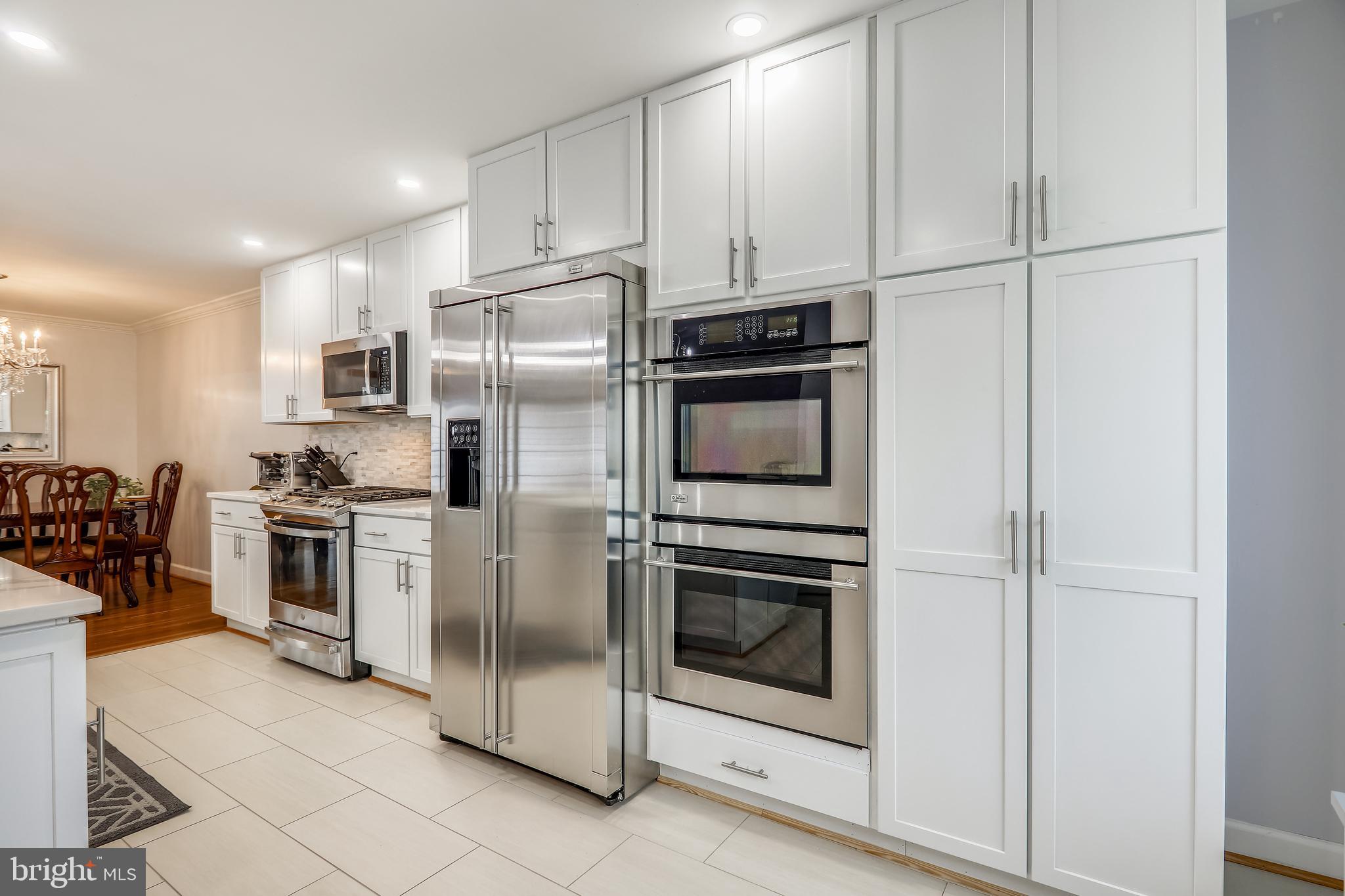808 Lowander Lane Silver Spring, MD 20901 - Photo 5 of 27 Gallery Image 5