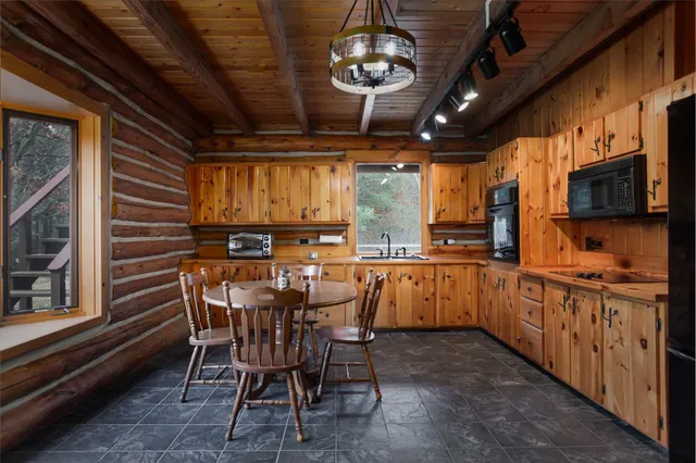 $499,900 | 2271 Creek Street, St. Germain, WI 54558