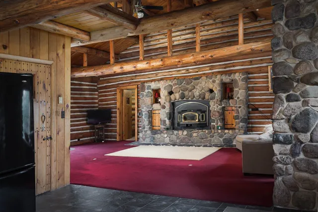 $499,900 | 2271 Creek Street, St. Germain, WI 54558