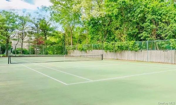 a view of a tennis court