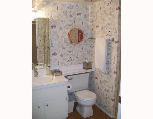1325 South Maple Road, Unit 303 Ann Arbor, MI 48103 - Photo 8 of 9 Photo 8