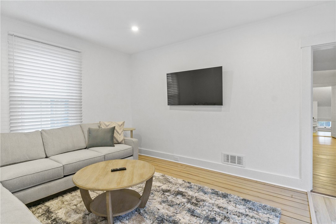 13 Sherman Street Newport, RI 02840 - Photo 42 of 50 Unit 4