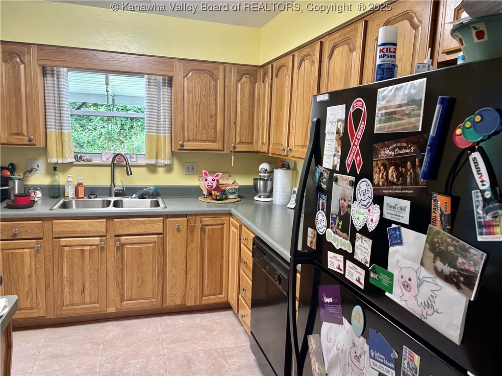 219 Simmons Drive Ripley, WV 25271 - Photo 6 of 19 Gallery Image 6