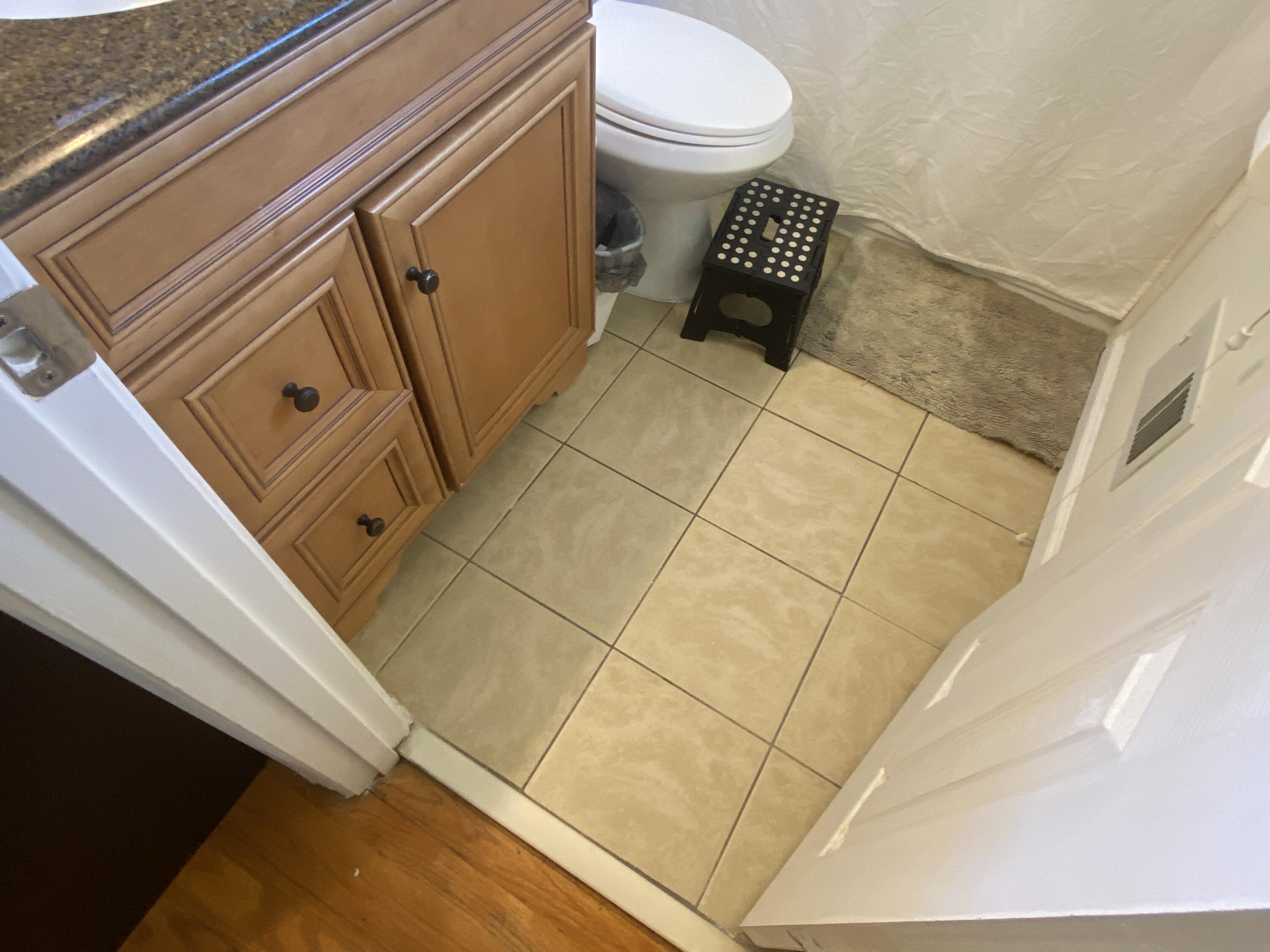 3326 Thread Needle Road West Augusta, GA 30907 - Photo 32 of 56 Tile floor