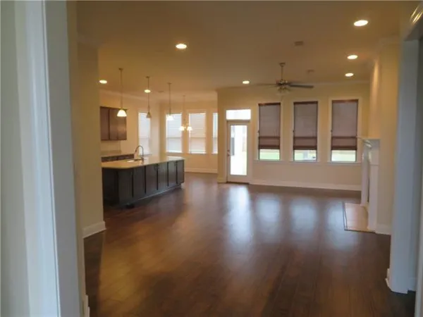 $2,800 | 9582 Catalpa Loop, Waggaman, LA 70094